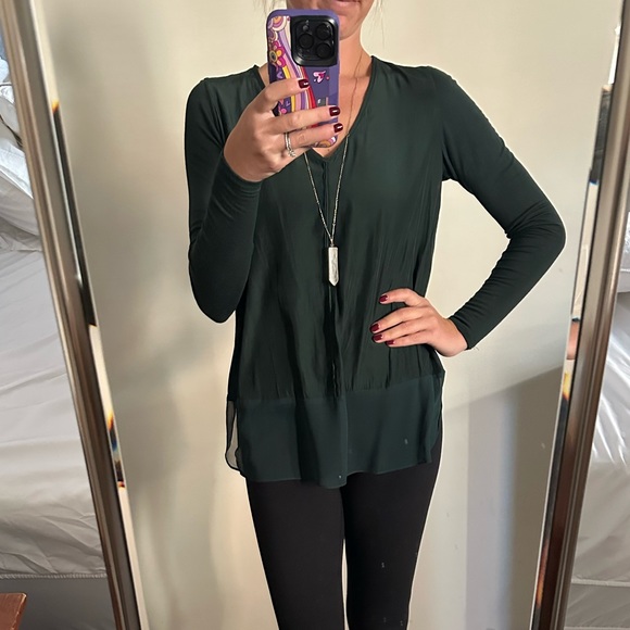 XS Lola & Sophie silk blouse in Hunter Green - Picture 4 of 4
